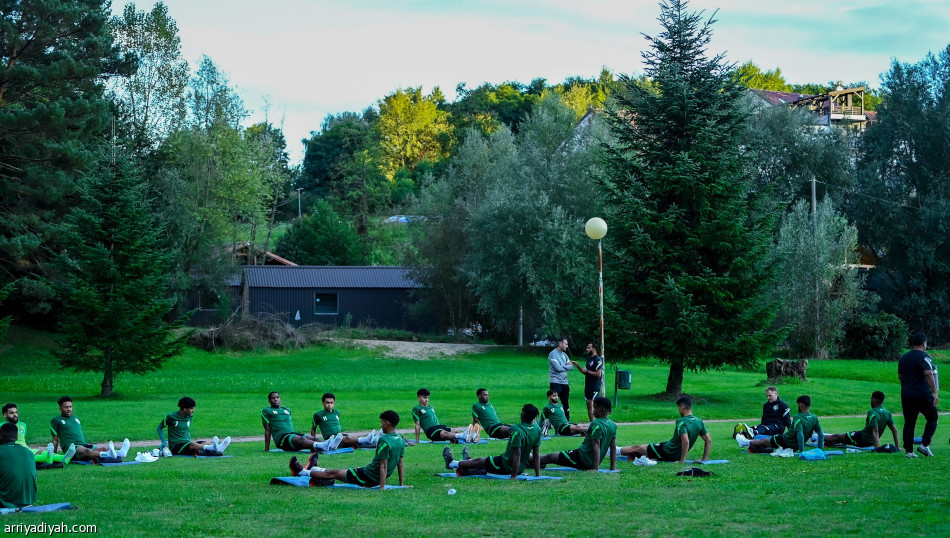 الأخضر الأولمبي يدشن معسكر كرواتيا