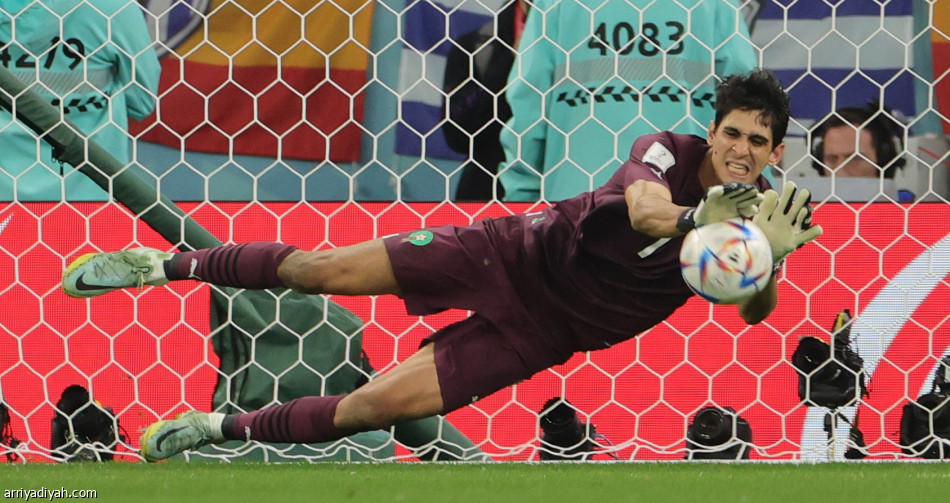 المغرب تكتب التاريخ بالتأهل إلى ربع نهائي المونديال