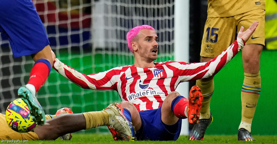 ديمبلي يسقط أتلتيكو.. ويبتعد بصدارة برشلونة