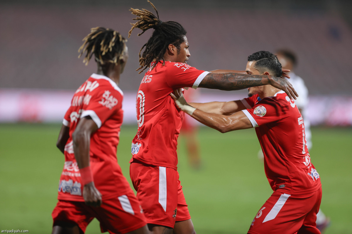 الوحدة يستفيق