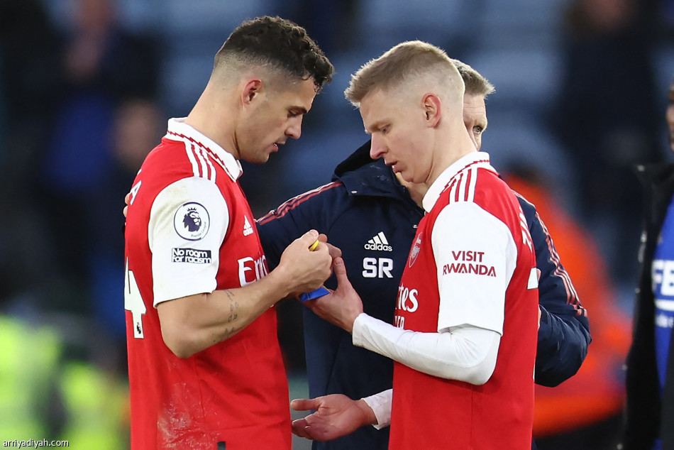 مارتينيلي يقود أرسنال إلى فوز ثمين أمام ليستر