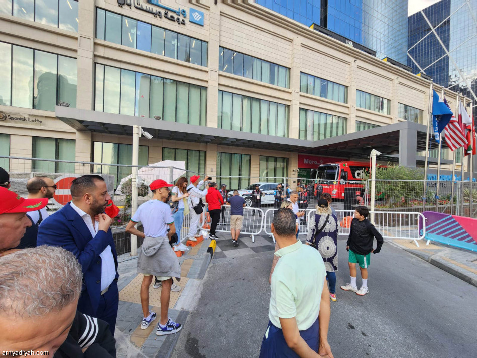 البيت يجمع
ذكريات «جرينوبل»