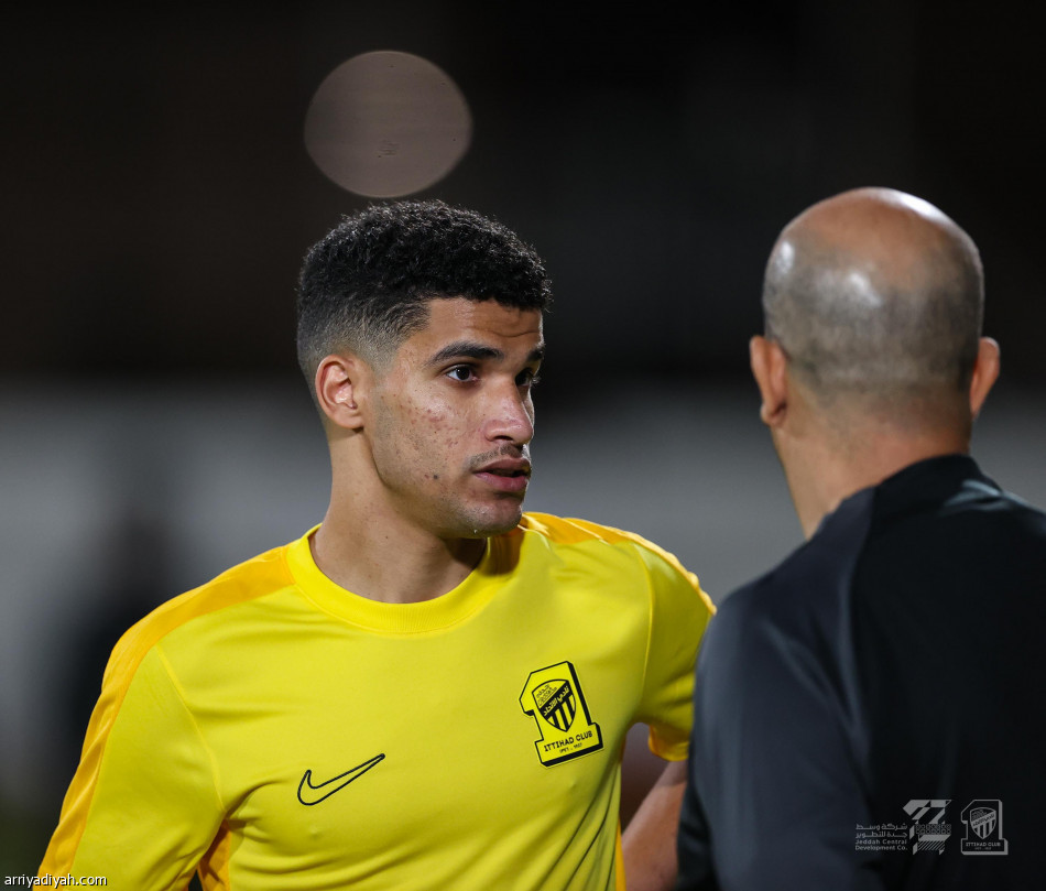 الاتحاد.. بنزيما يغيب وحجازي يعود