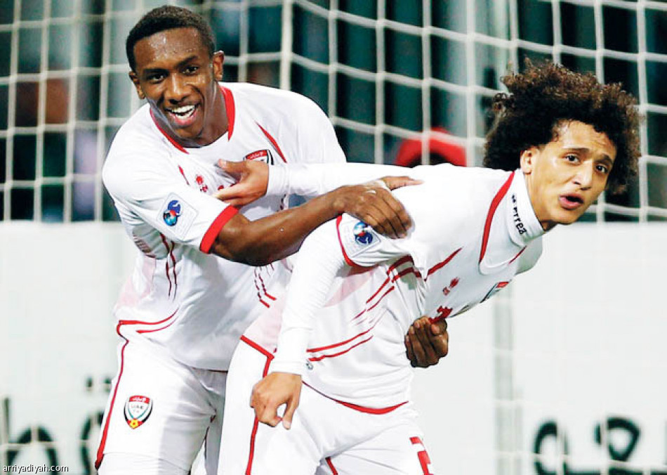 حامل اللقب
يحسم التأهل