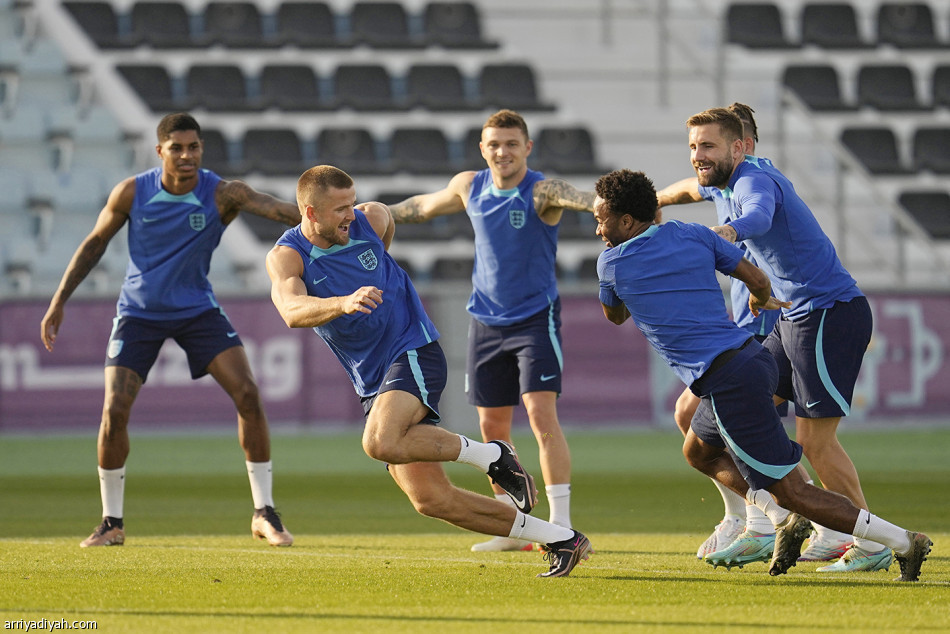 جيرو 
يتخطى خيبات رومان