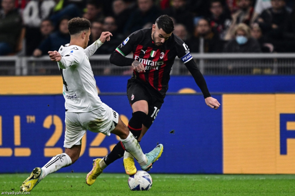 جيرو ينقذ ميلان أمام سبيتسيا