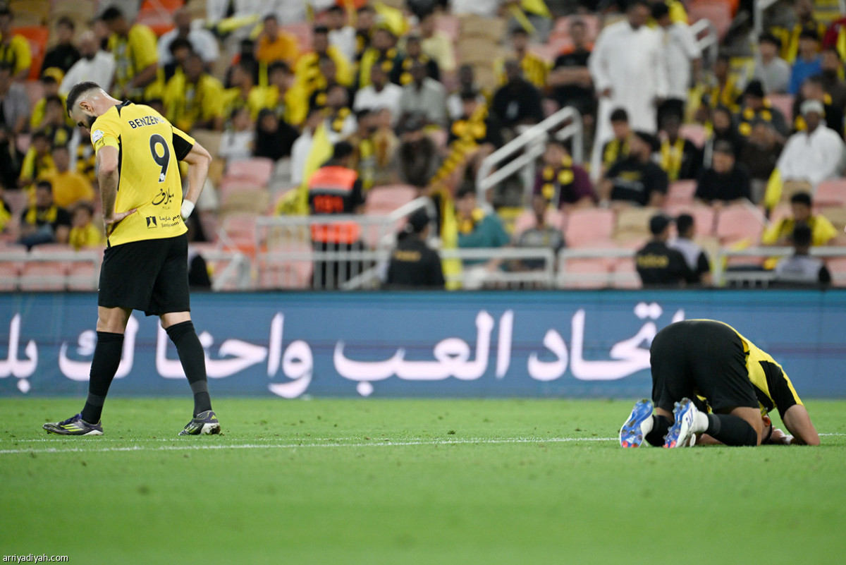 الأخدود يربك الاتحاد