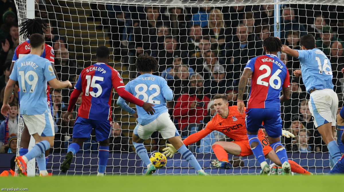 السيتي يتعثر