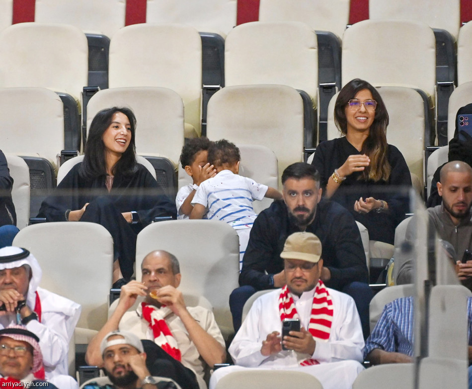 الوحدة.. 
ثلاثية رابعة