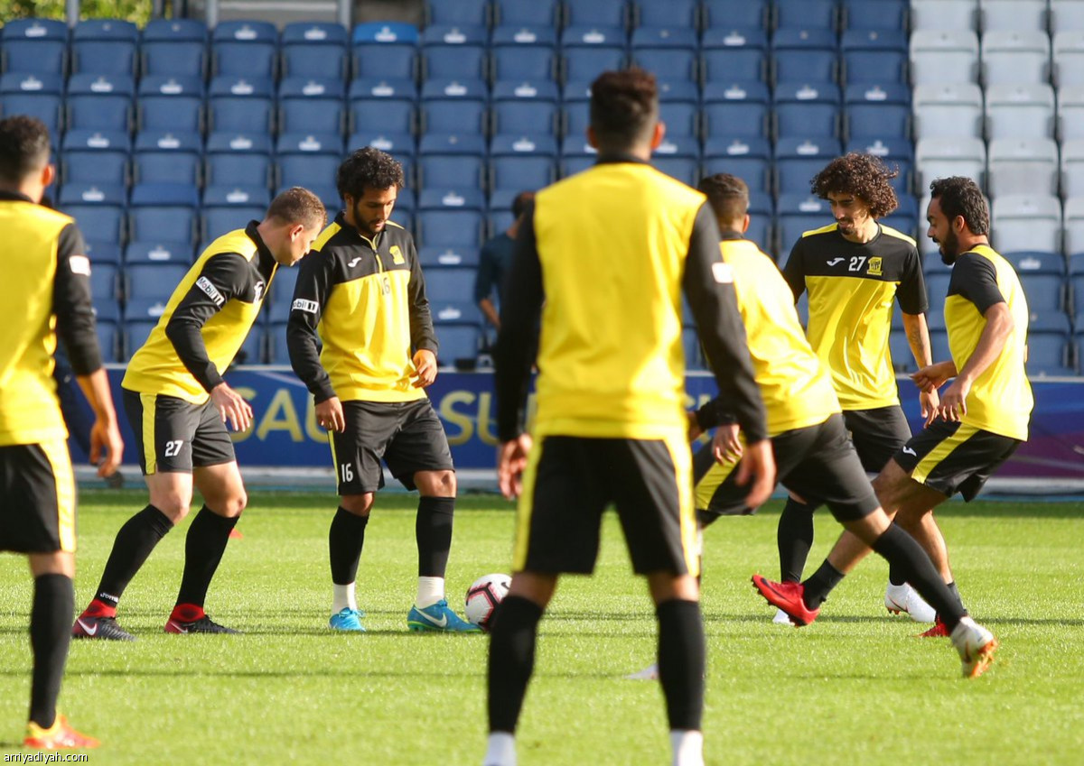 الأصفر يتحفز