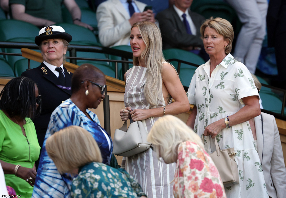 ويمبلدون.. النجوم يحضرون