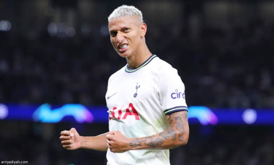 كونتي:
اطمئنوا.. ريشارليسون بخير