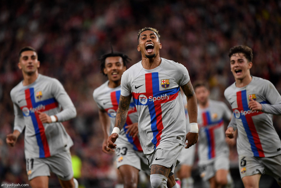 قبل الكلاسيكو.. برشلونة يخطف نقاط بيلباو