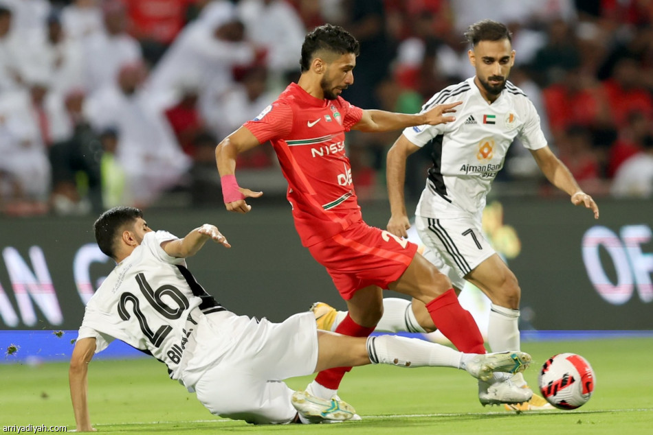 أهلي دبي يعبر عجمان.. ويحتفل باللقب