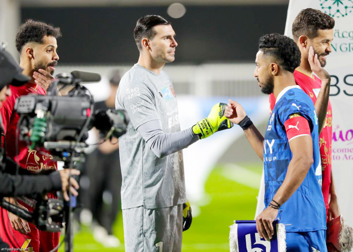 روماني منقذ