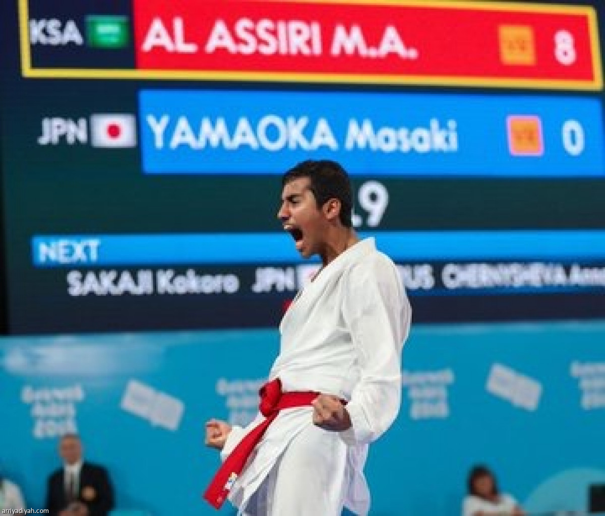 الذهبية الأولى