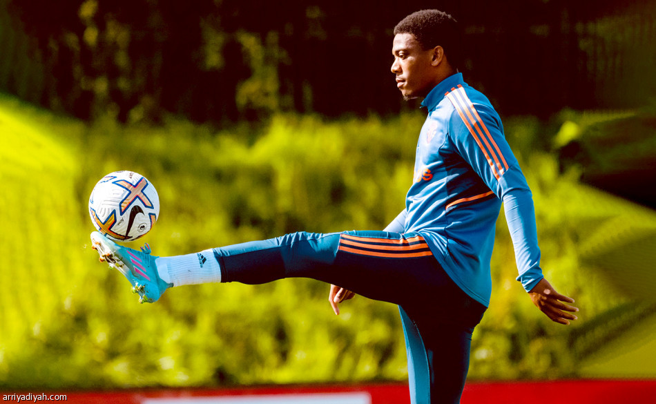 الشياطين والليفر..
معركة بذكريات الخماسية