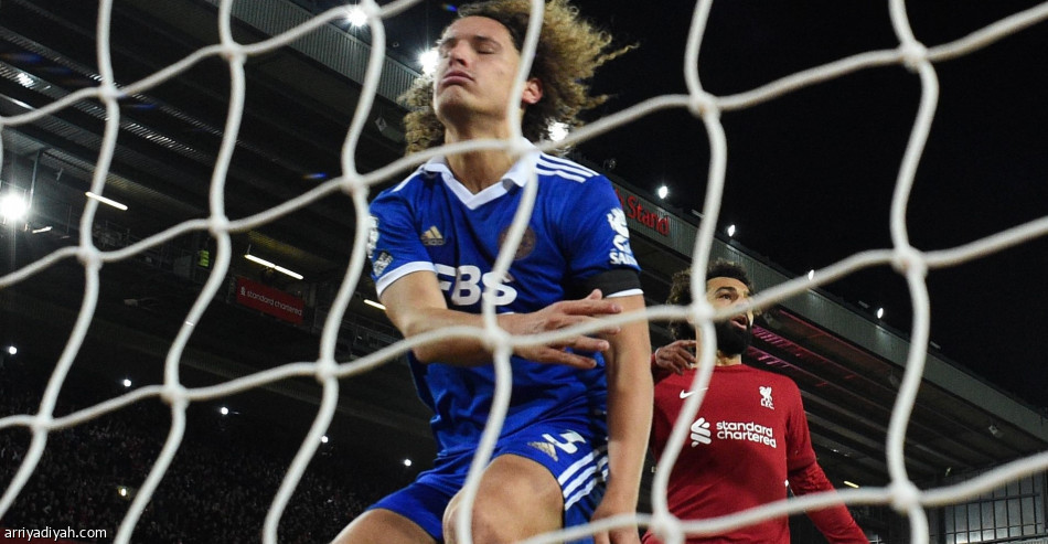 «النيران الصديقة» تمنح ليفربول نقاط ليستر