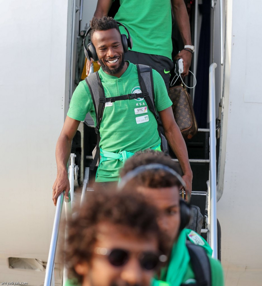 الأخضر يصل إلى كولونيا الألمانية