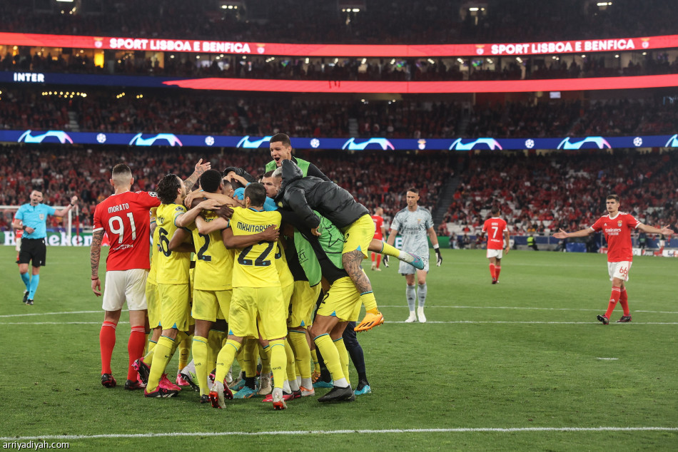 إنتر يضع قدما في نصف نهائي الأبطال