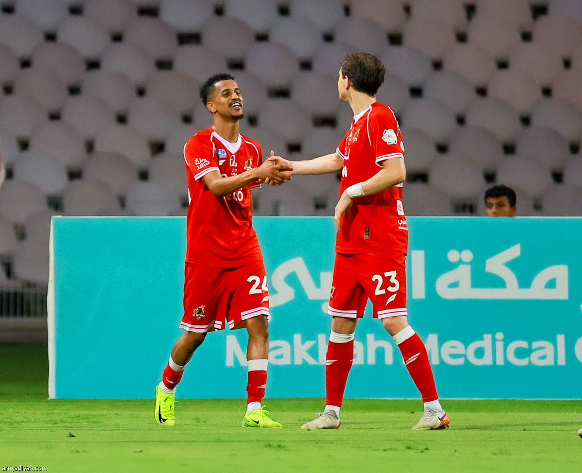 الوحدة يسقط التعاون