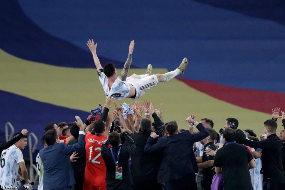 الأرجنتين تُنهي عقدة 28 عاما بـ«ذهب الكوبا»