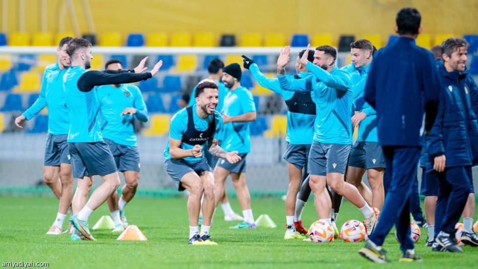 شاموسكا 
يراقب «الدون»