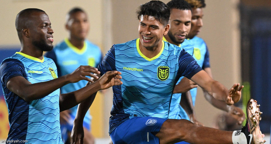 السنغال والإكوادور.. صراع على بطاقة التأهل