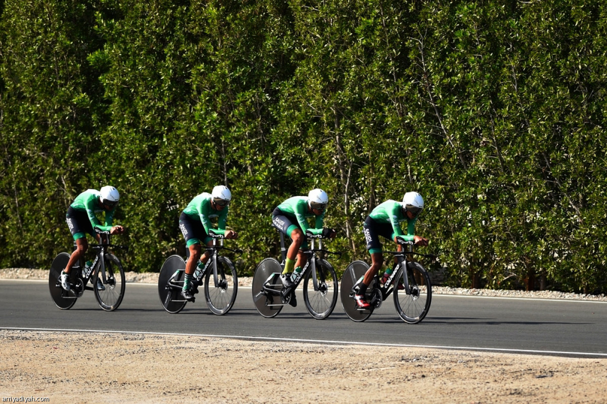 الدرَّاجات.. ذهبية وفضية
