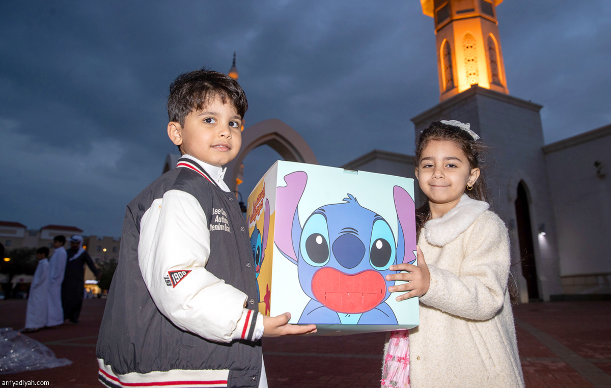 فرحة «العيدية»