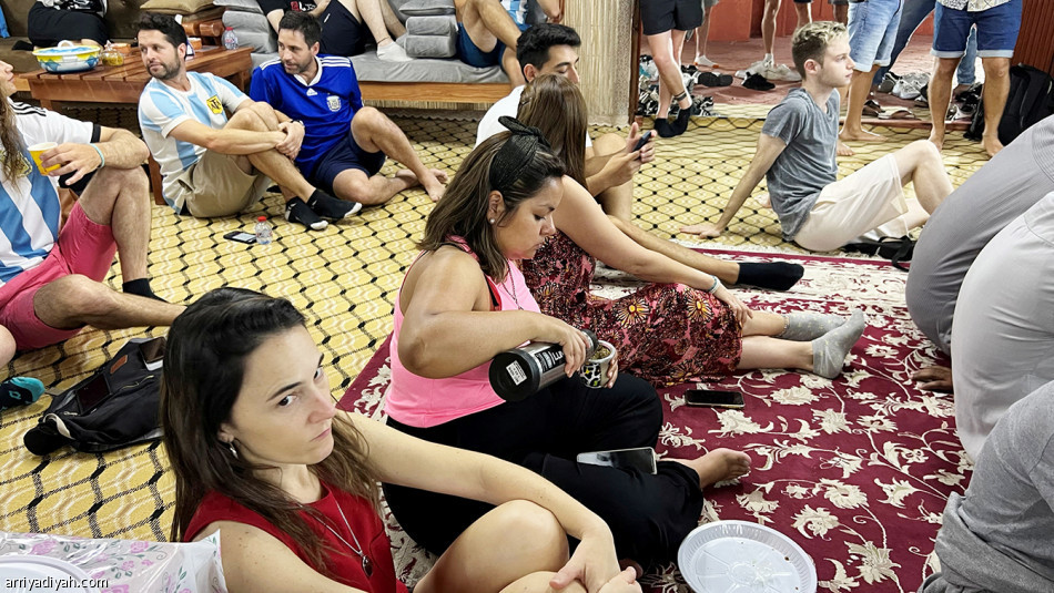 البنعلي..
الأكل والشرب.. مجانا