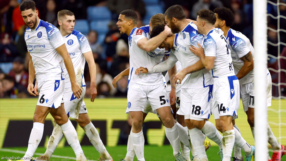 في دقيقتين.. «مغمور» يقلبها على أستون فيلا