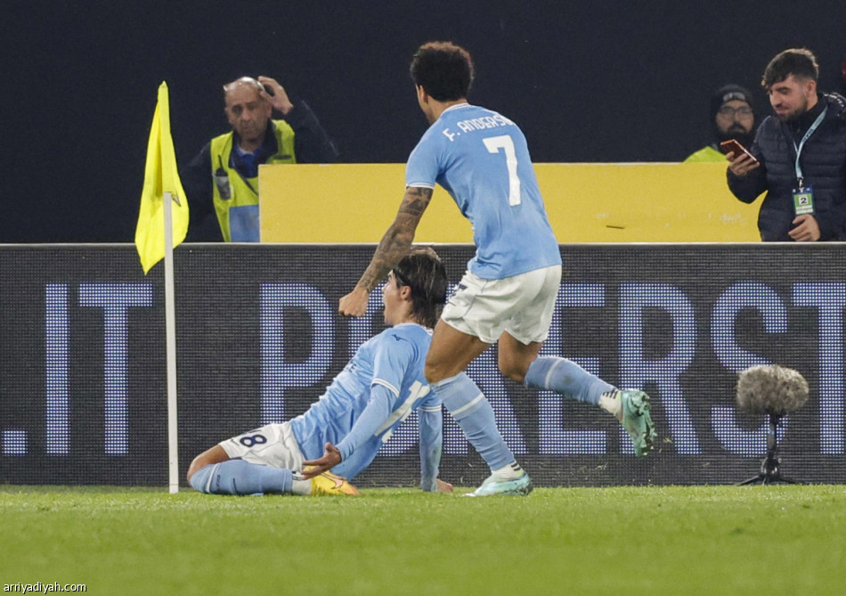 لاتسيو يخطف المركز الثاني