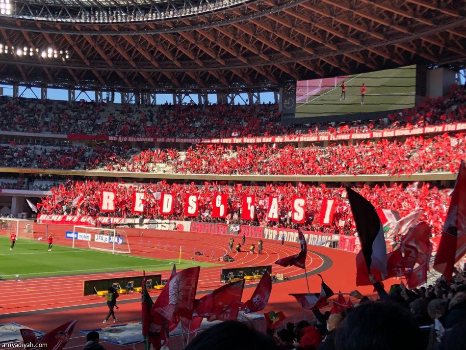 أوراوا يتوج بكأس إمبراطور اليابان