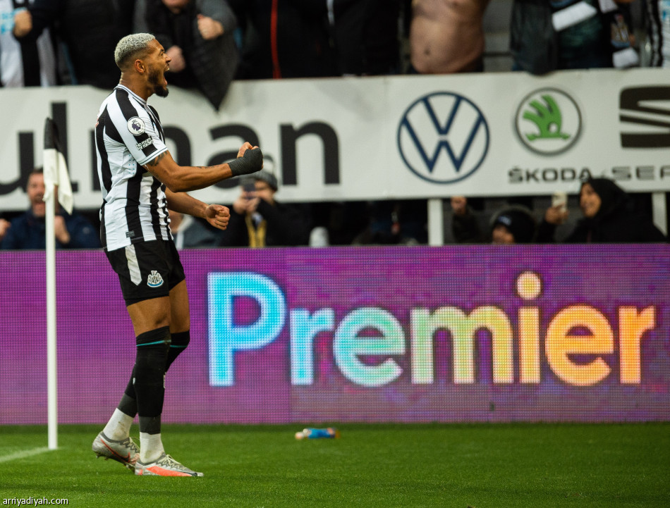نيوكاسل يكتسح فيلا.. ويحتفظ بـ«الرابع»