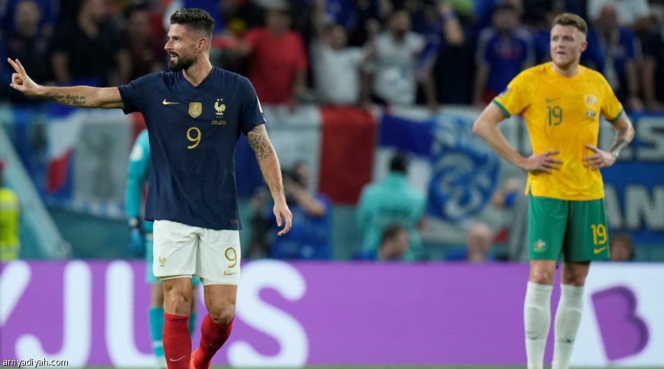 فرنسا تعاقب أستراليا برباعية