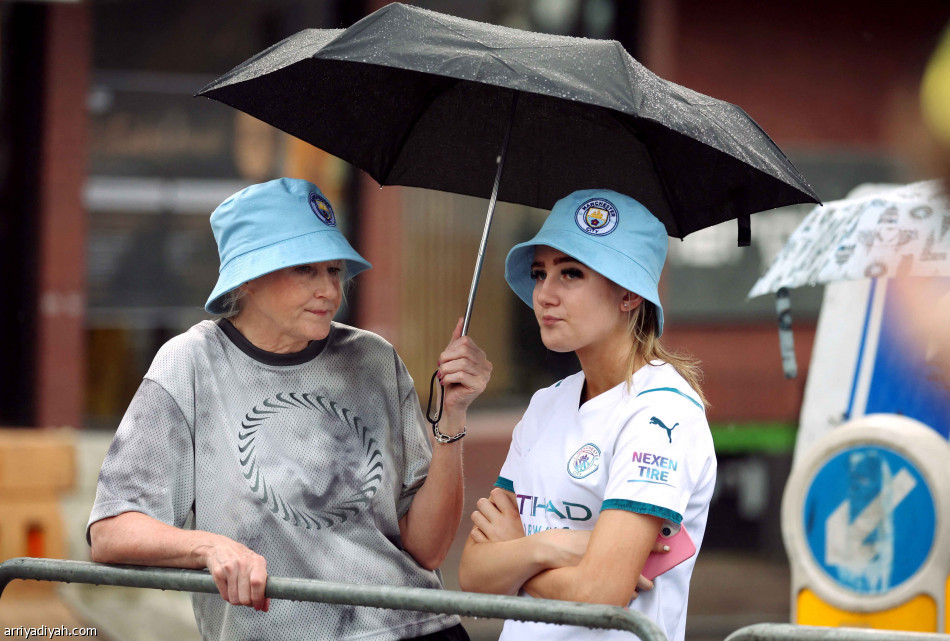 مانشستر.. 
ليلة سماوية