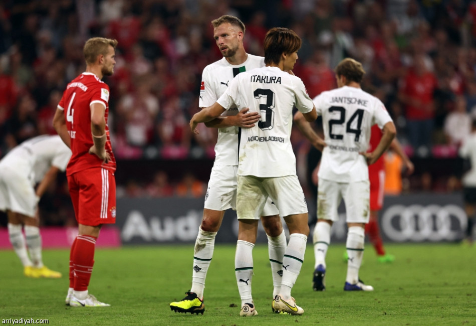 مونشنجلادباخ يُعطل انطلاقة بايرن