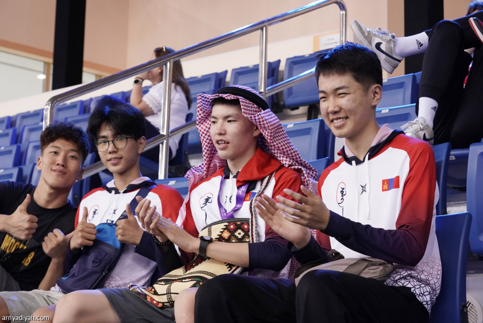 بطولة العالم للشباب.. فرنسا وسويسرا تسيطران على ذهب المبارزة