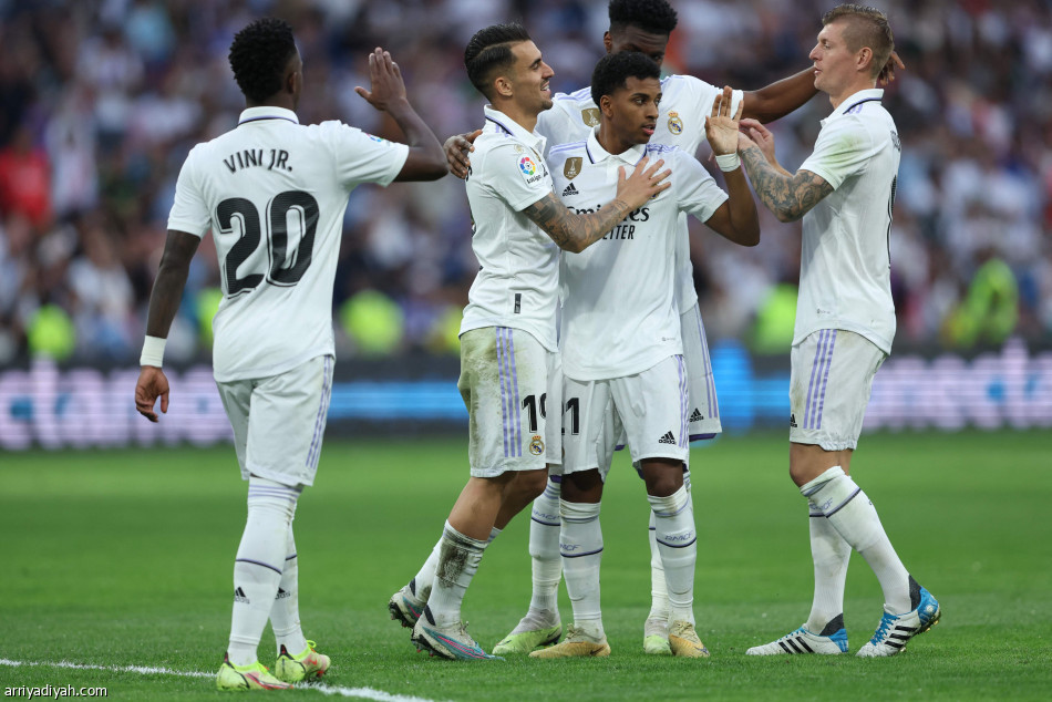 الريال يستعيد توازنه برباعية ألميريا