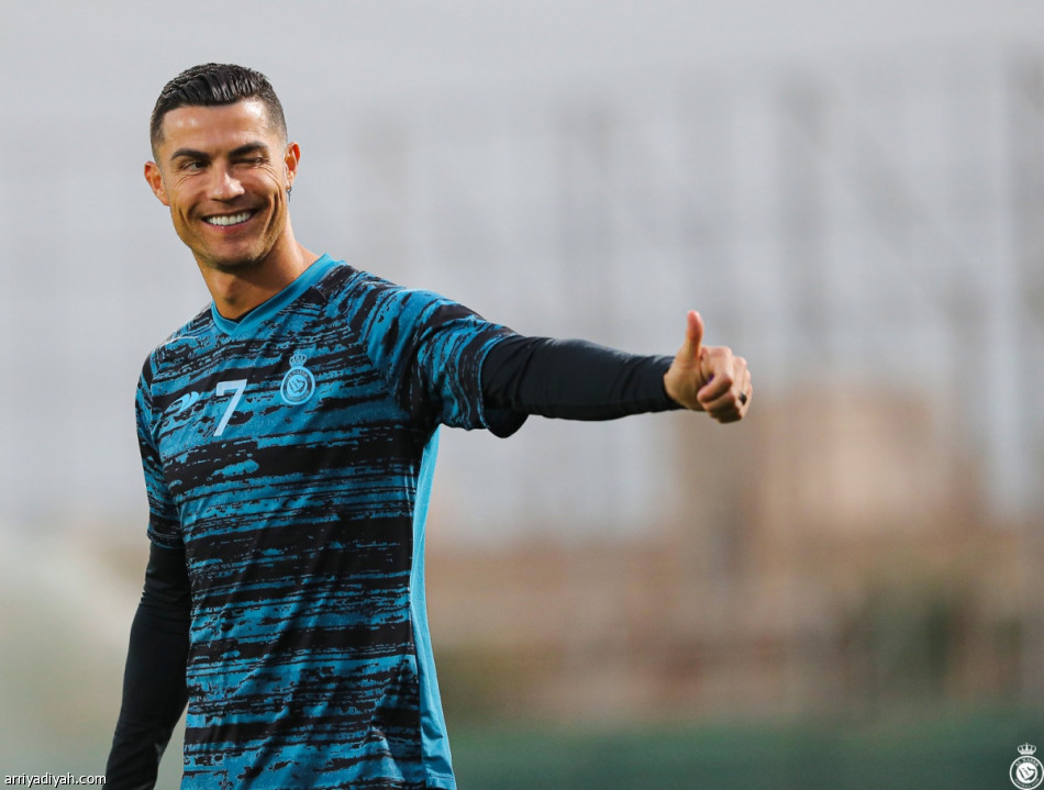 النصر يفتح ملف الباطن