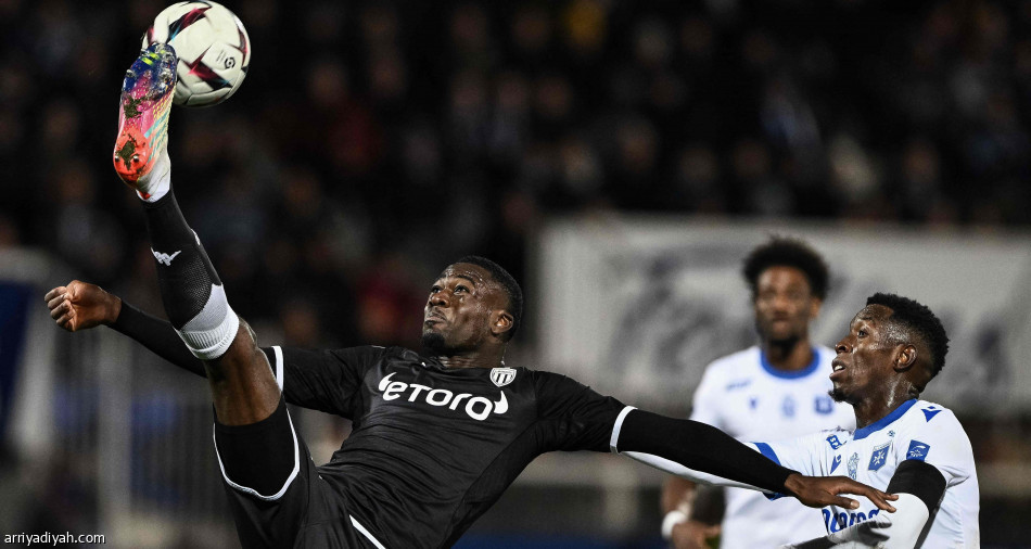 موناكو يستعيد توازنه بثلاثية أوكسير