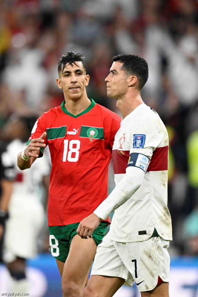 10 لحظات لا تنسى..
انتصار سعودي.. وميسي وينه؟