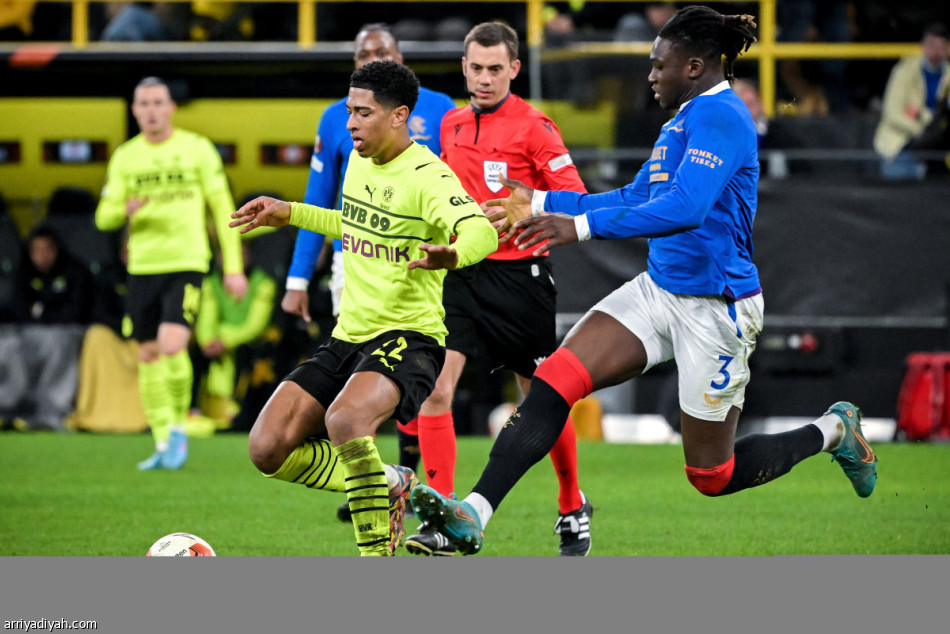 دورتموند ينهار على أرضه برباعية رينجرز