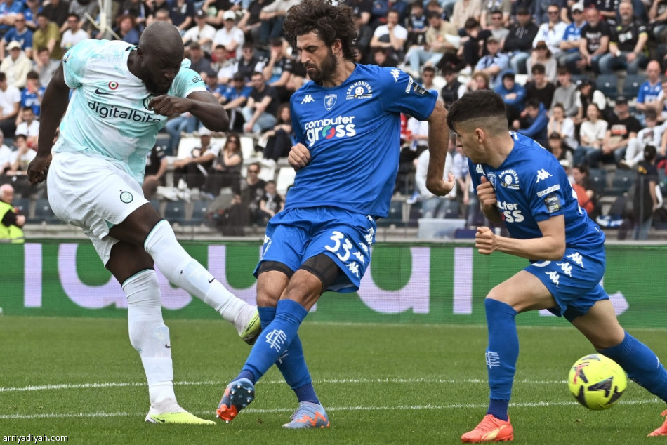 لوكاكو يعيد إنتر إلى سكة الانتصارات