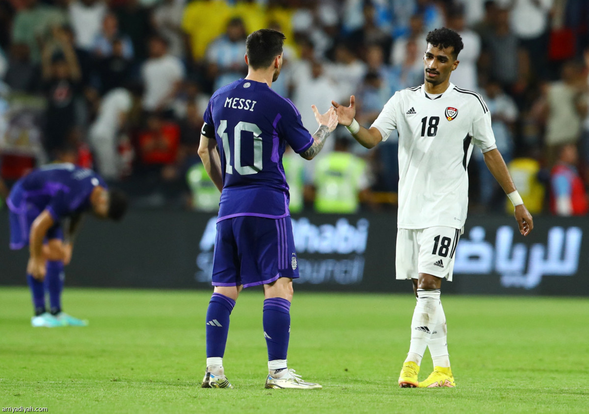 الأرجنتين تستعرض