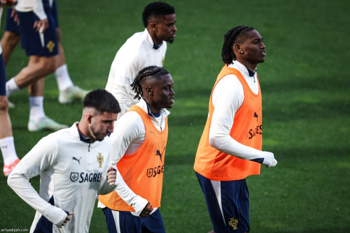 رونالدو ونيفيز يظهران