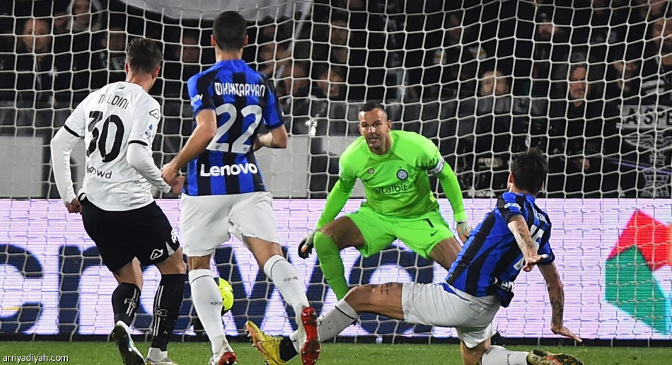 «جزائية» تحبط عودة إنتر أمام سبيزيا