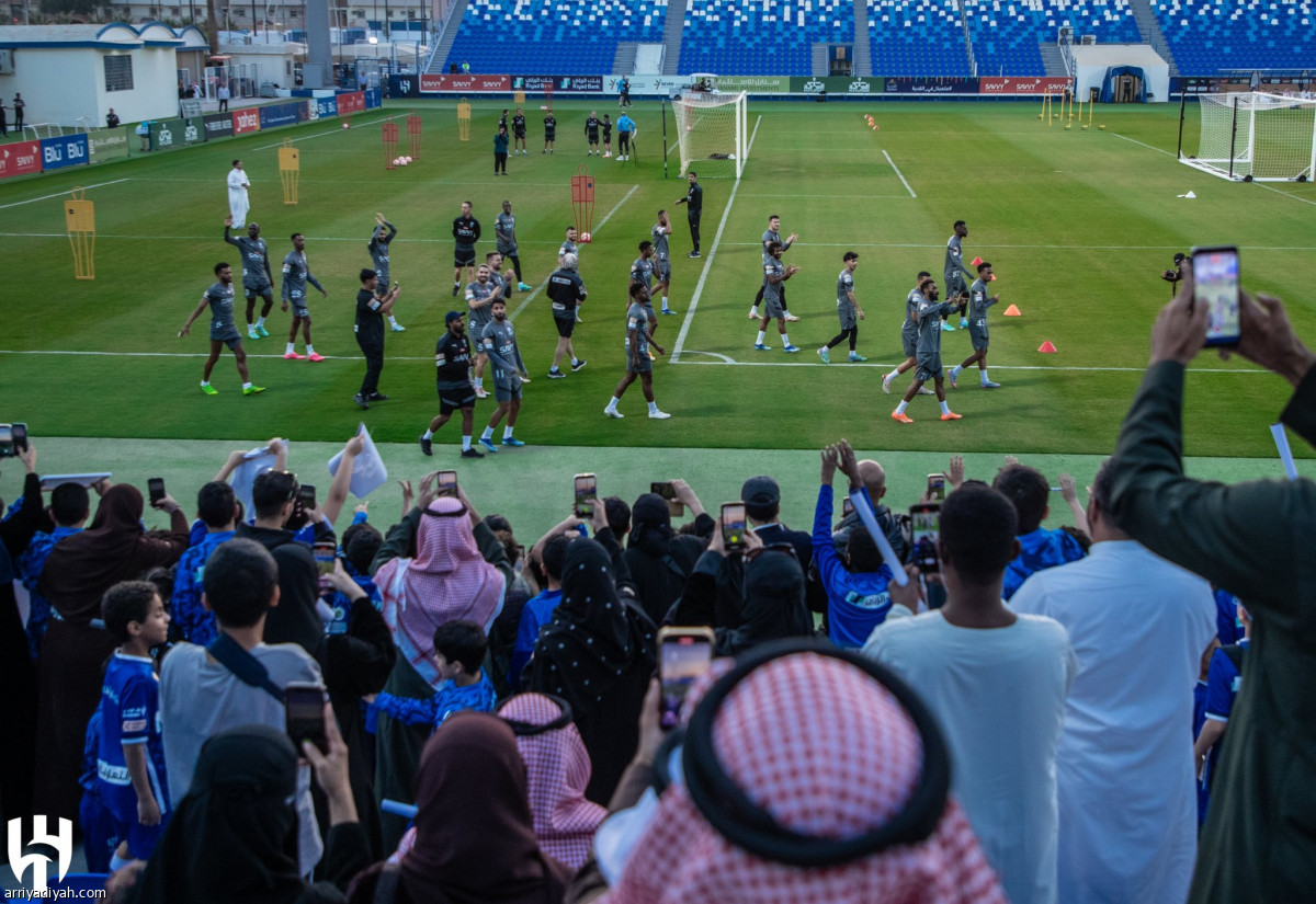 الهلال.. لياقة وتكتيك
