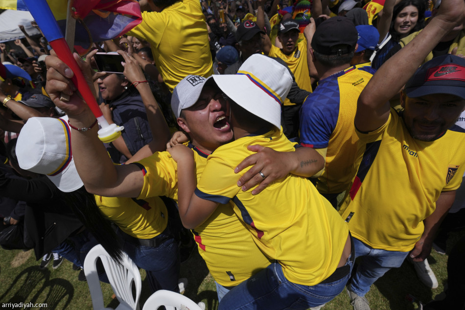 بعد الانتصار التاريخي.. احتفالات عارمة في الإكوادور